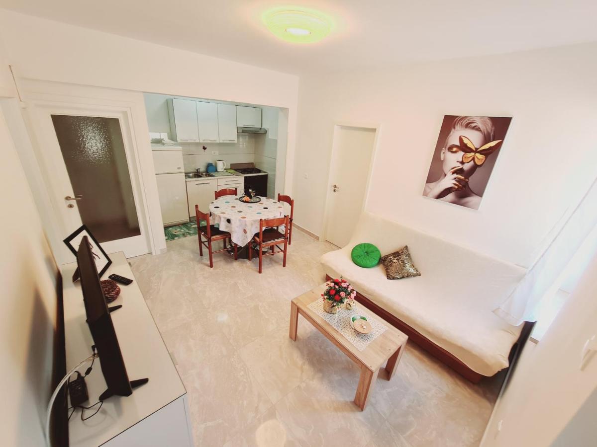 Apartments Viktorija Pula Exteriér fotografie